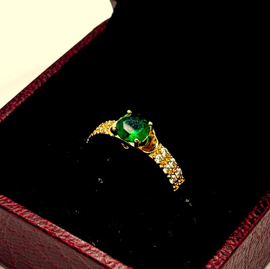 ELEGANT DESIGN GOLD PLATED RING