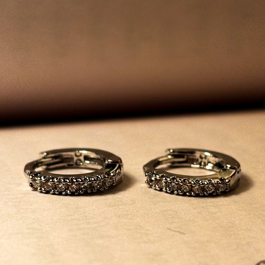 CRYSTAL SILVER UPPER EARINGS/NOSE RINGS