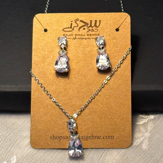 SILVER TEARDROP NECKLACE SET