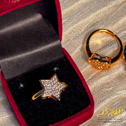 GOLDEN STARBURST RADIANT GOLD RING