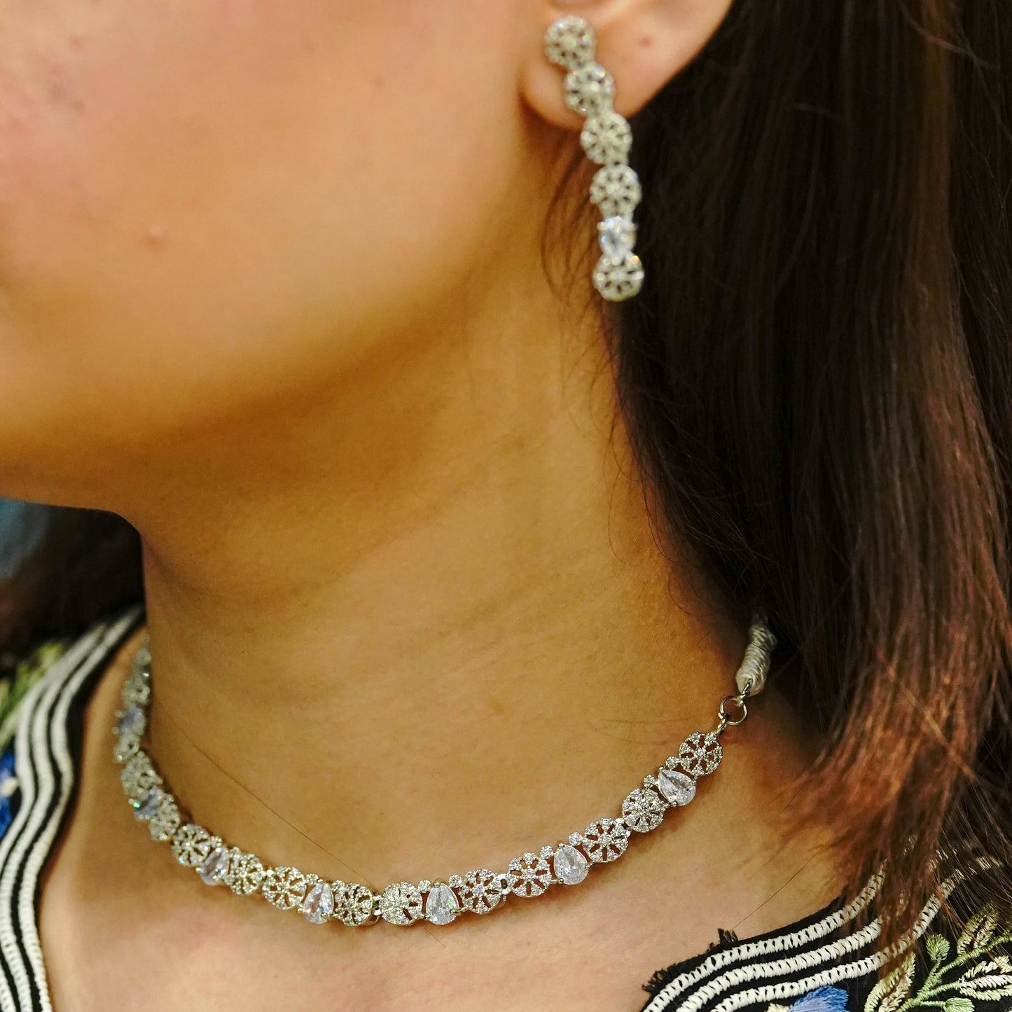 SILVER RHYTHM NECKLACE SET