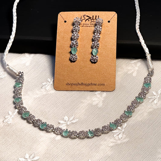 OCEAN WHISPER NECKLACE SET